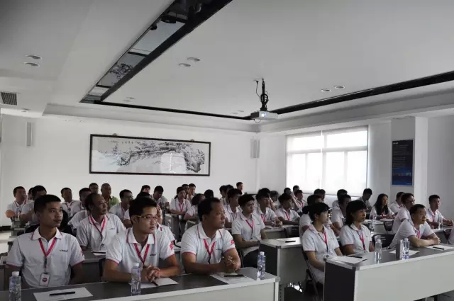 “聚变·崛起”夏季培训会 “聚变·崛起”夏季培训会